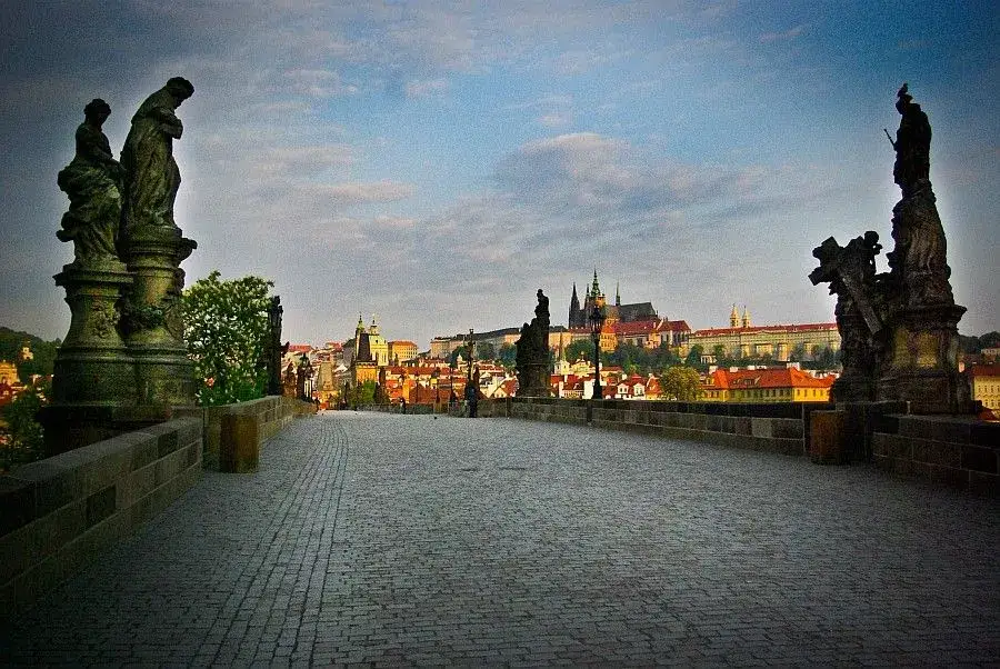 Zdjęcie Najlepsza trasa do Pragi – uniknij korków i oszczędź czas podróży
