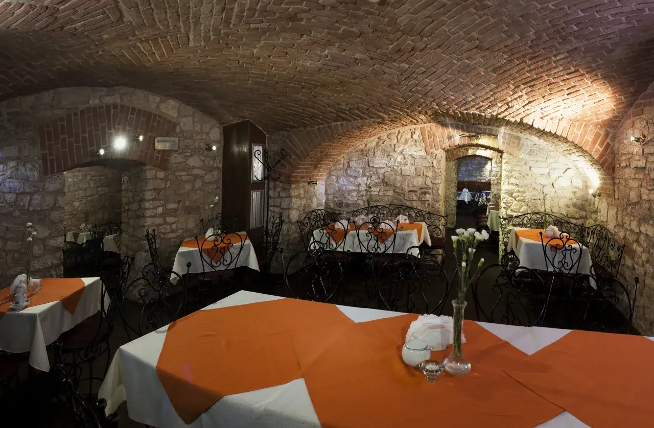 Zdjęcie Gdzie zjeść w Raciborzu? Odkryj najlepsze lokale i smaki