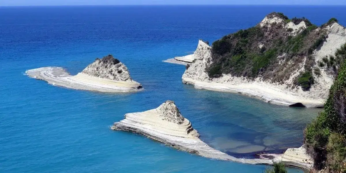 Zdjęcie Korfu – jakie morze otacza tę piękną wyspę w Grecji?