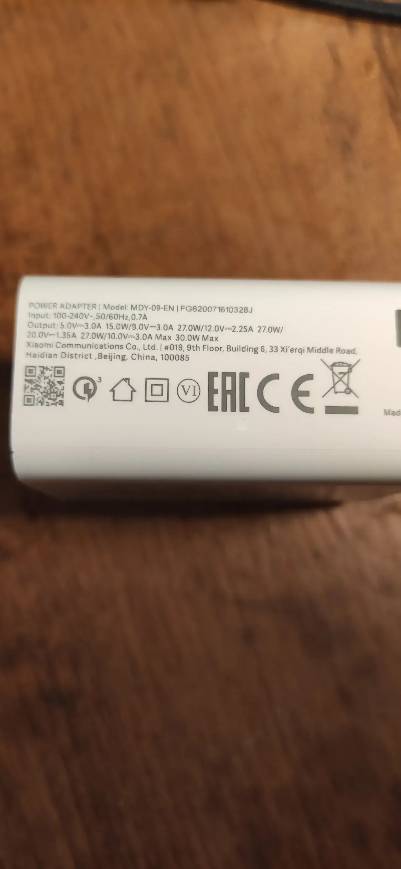 Zdjęcie Jaka ładowarka do JBL Charge 5? Unikaj złych wyborów i oszczędzaj czas