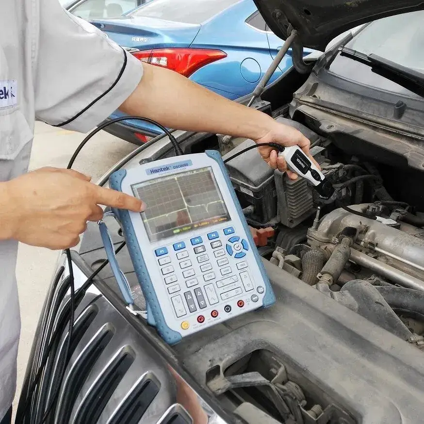 Zdjęcie Jaki oscyloskop do warsztatu samochodowego, aby uniknąć kosztownych błędów?