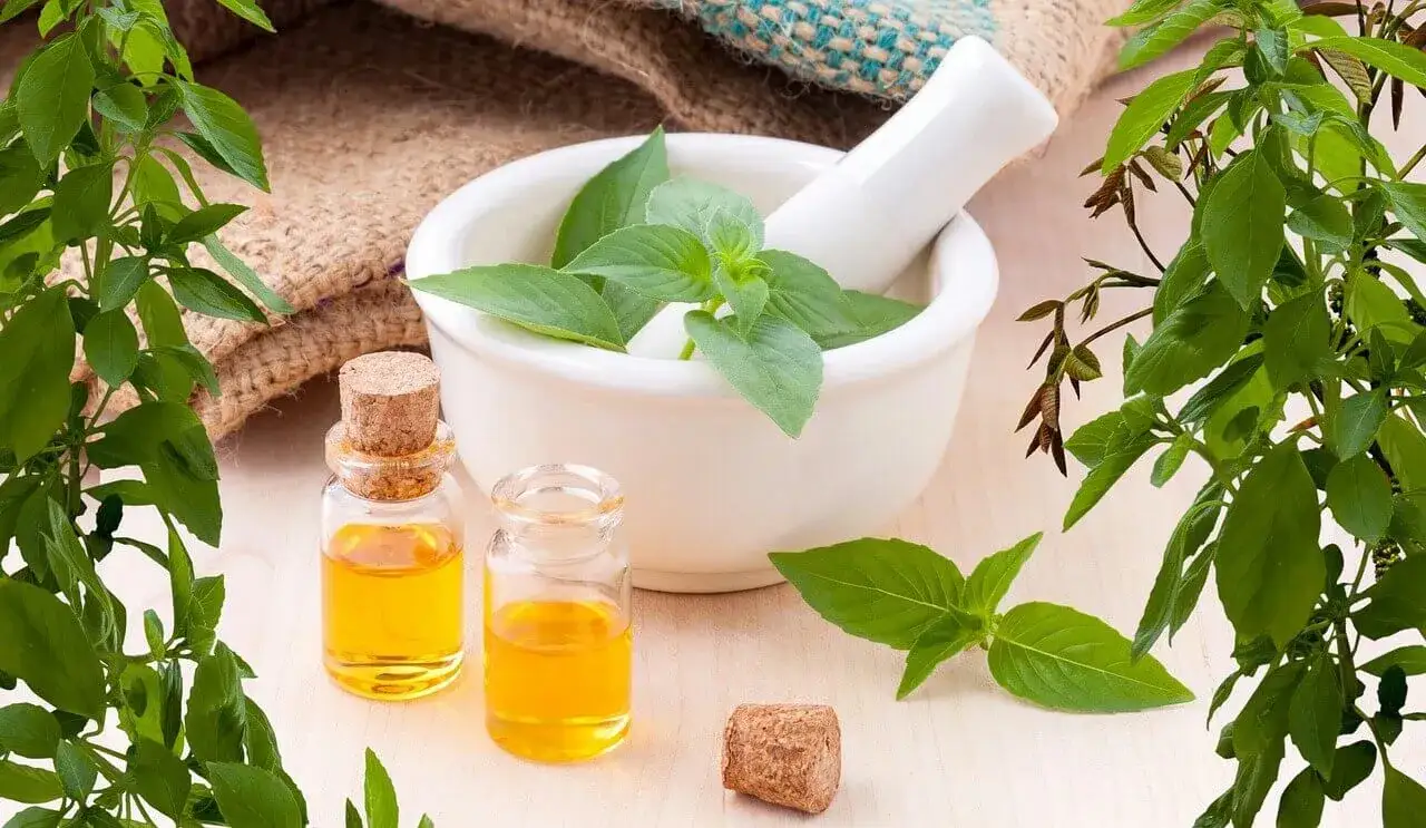 Zdjęcie Jak rozcieńczyć esencję perfum? Sprawdzone metody i proporcje