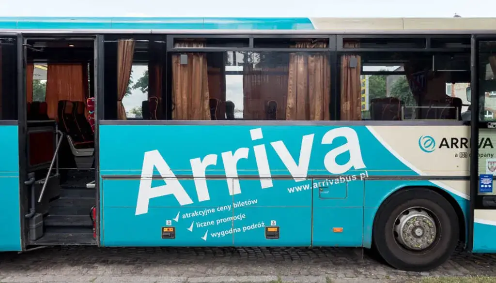 Zdjęcie Ile kosztuje bus z Polski do Czech? Ceny biletów i porady podróżne