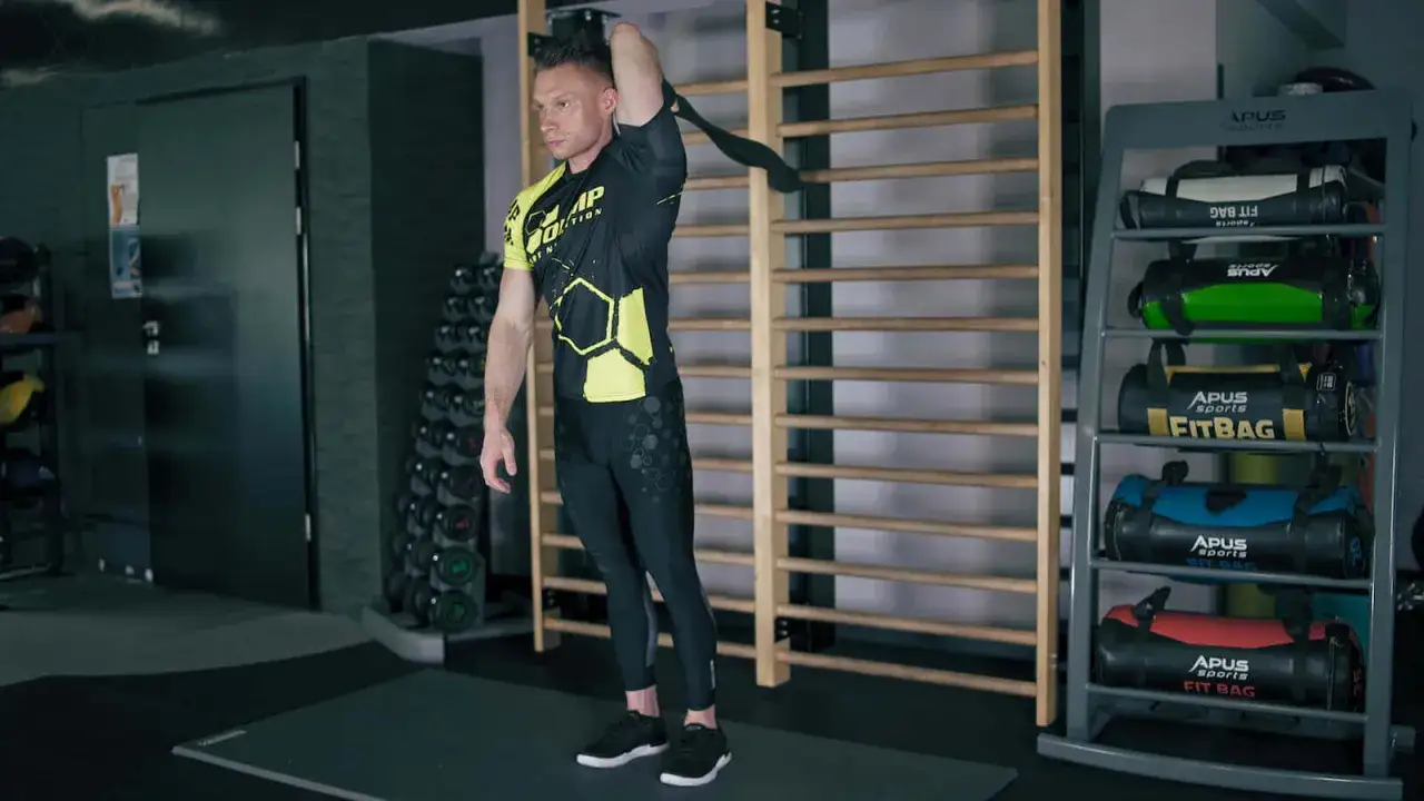 Zdjęcie Jak rozciągać triceps, aby uniknąć kontuzji i poprawić elastyczność