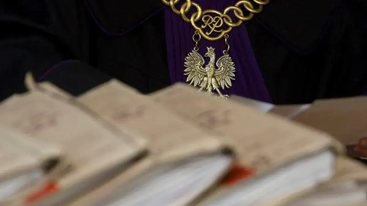 Zdjęcie Co oznacza odroczenie ogłoszenia wyroku i jakie niesie konsekwencje?