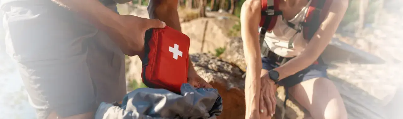 Zdjęcie Jak dobrać apteczkę za granicę, aby uniknąć nieprzyjemnych sytuacji?