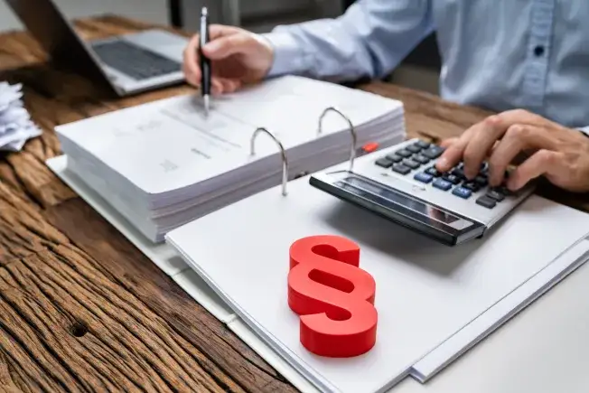 Zdjęcie Jak obliczyć odpis na zfśs dla emeryta i uniknąć błęd&oacute;w w kalkulacji