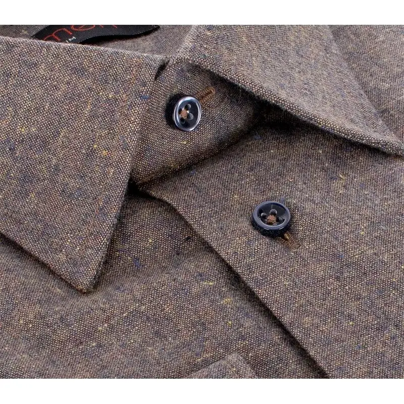 Zdjęcie Koszula 42/43 jaki to rozmiar? Zrozum swoje idealne dopasowanie