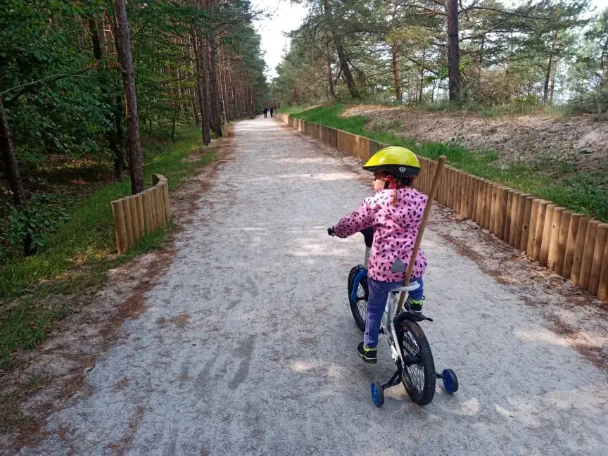 Zdjęcie Trasy rowerowe Międzyzdroje: Odkryj najpiękniejsze szlaki i widoki