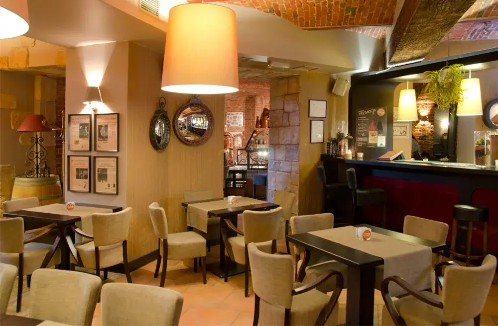 Zdjęcie Co zjeść w Radomiu? Najlepsze lokalne smaki i restauracje do spr&oacute;bowania