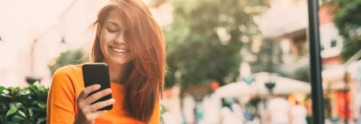 Zdjęcie Co to jest roaming zagraniczny i jak uniknąć wysokich opłat za granicą?