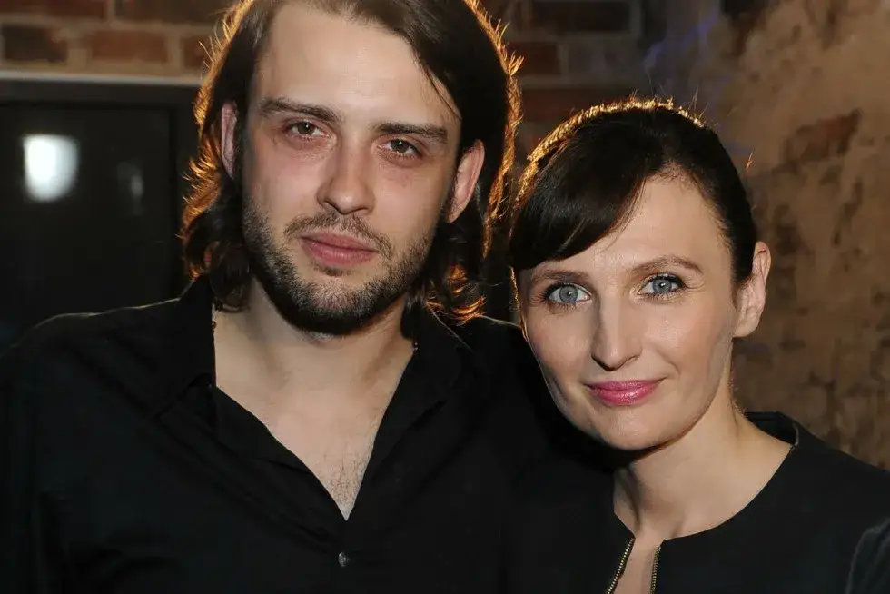 Zdjęcie Z kim jest Reni Jusis? Poznaj obecnego partnera piosenkarki