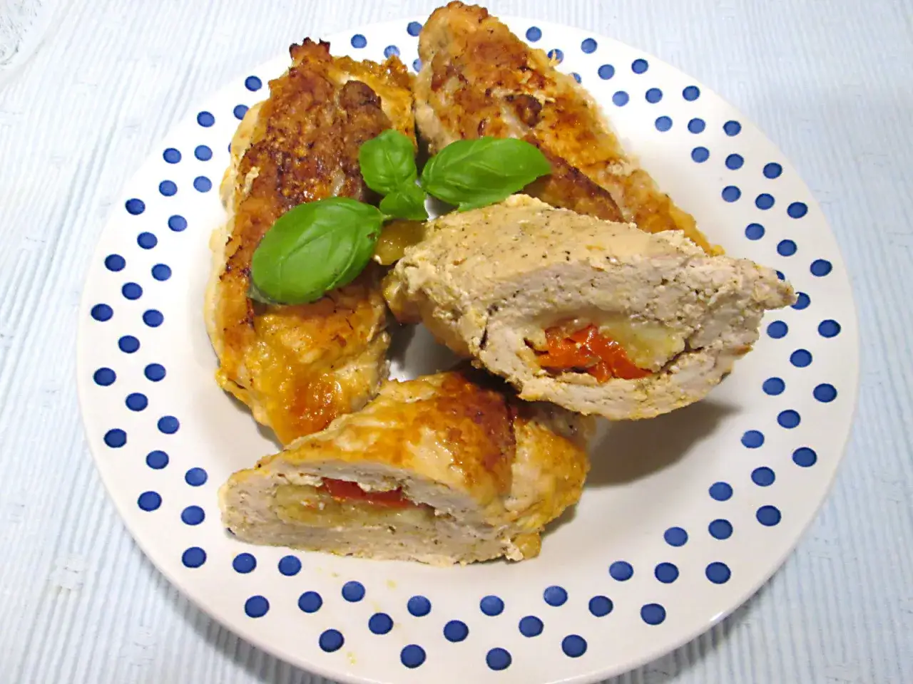 Zdjęcie Jak długo piec rolady wieprzowe w piekarniku, by były idealne?