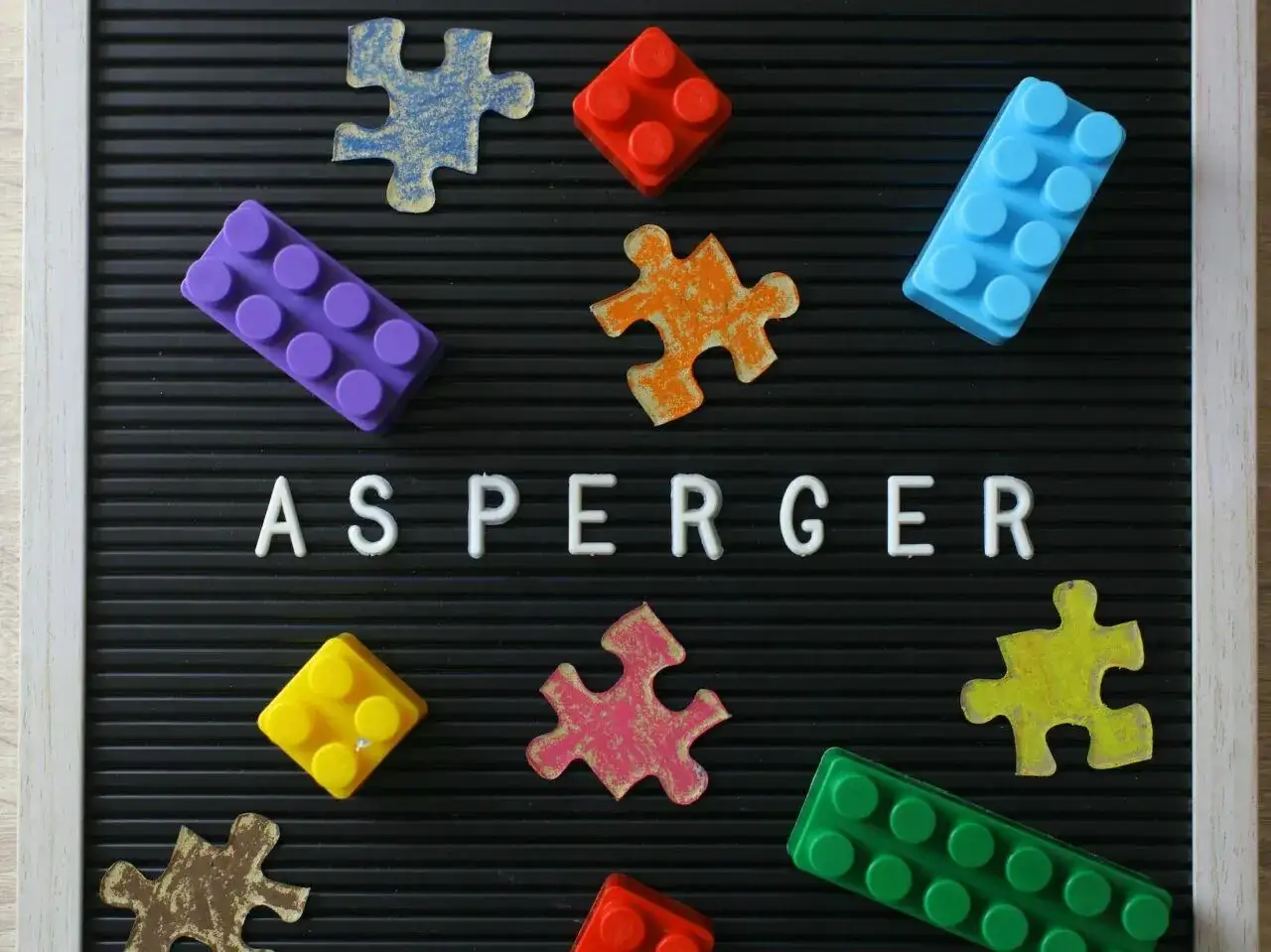 Zdjęcie Jak radzić sobie z agresją u dziecka z zespołem Aspergera – skuteczne strategie