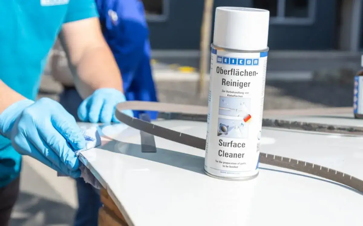 Zdjęcie Jaki klej do uszczelek samochodowych - wybierz najlepsze rozwiązania