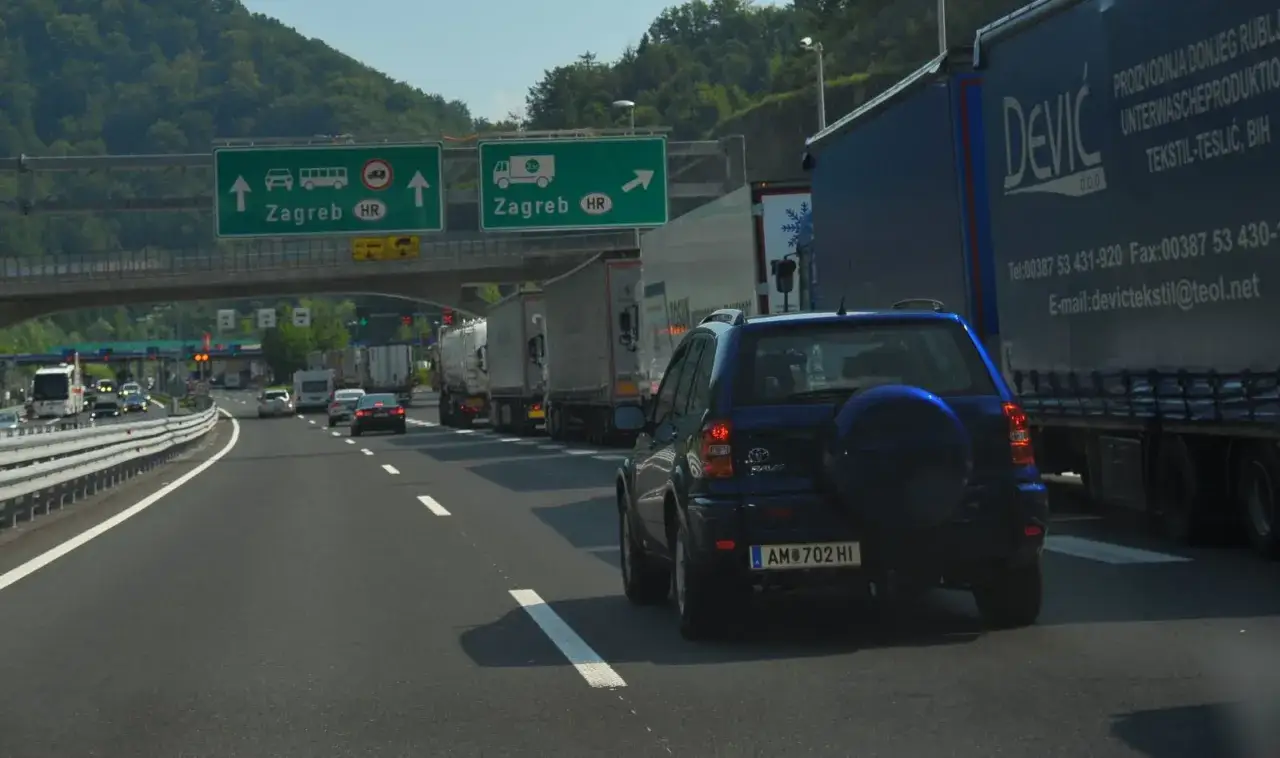 Zdjęcie Jak ominąć płatne autostrady w Chorwacji i zaoszczędzić na podróży