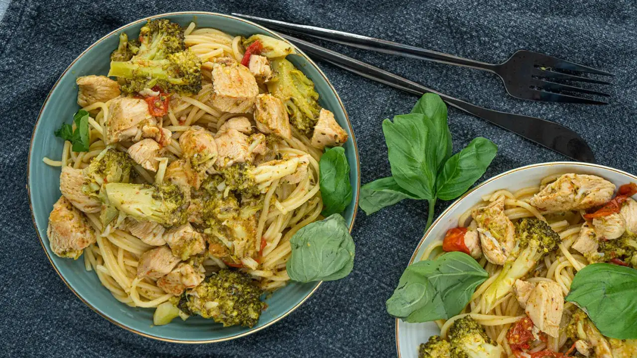 Zdjęcie Czy pesto jest dietetyczne? Odkryj prawdę o jego kaloriach i zdrowiu