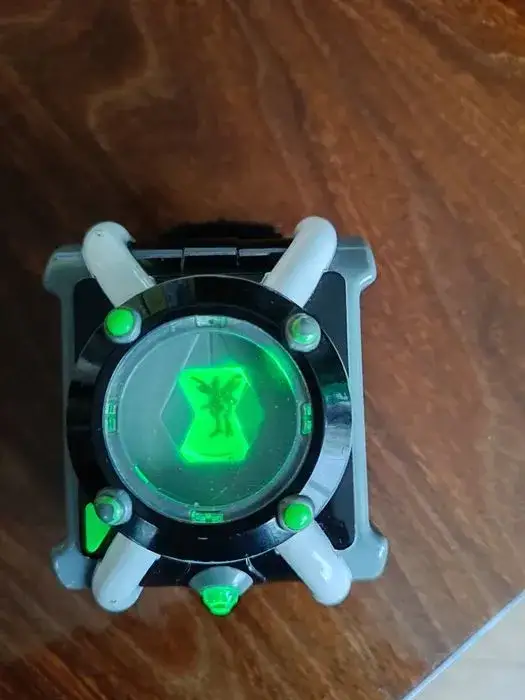 Zdjęcie Najlepsze zabawki Ben 10 Omnitrix - funkcje, opinie i zakupy