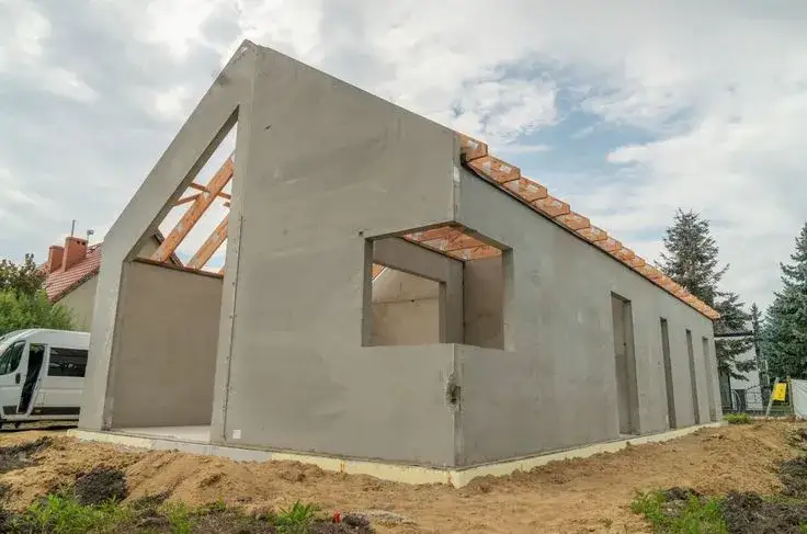 Zdjęcie Ile kosztuje budowa domu z keramzytu? Poznaj ukryte koszty!