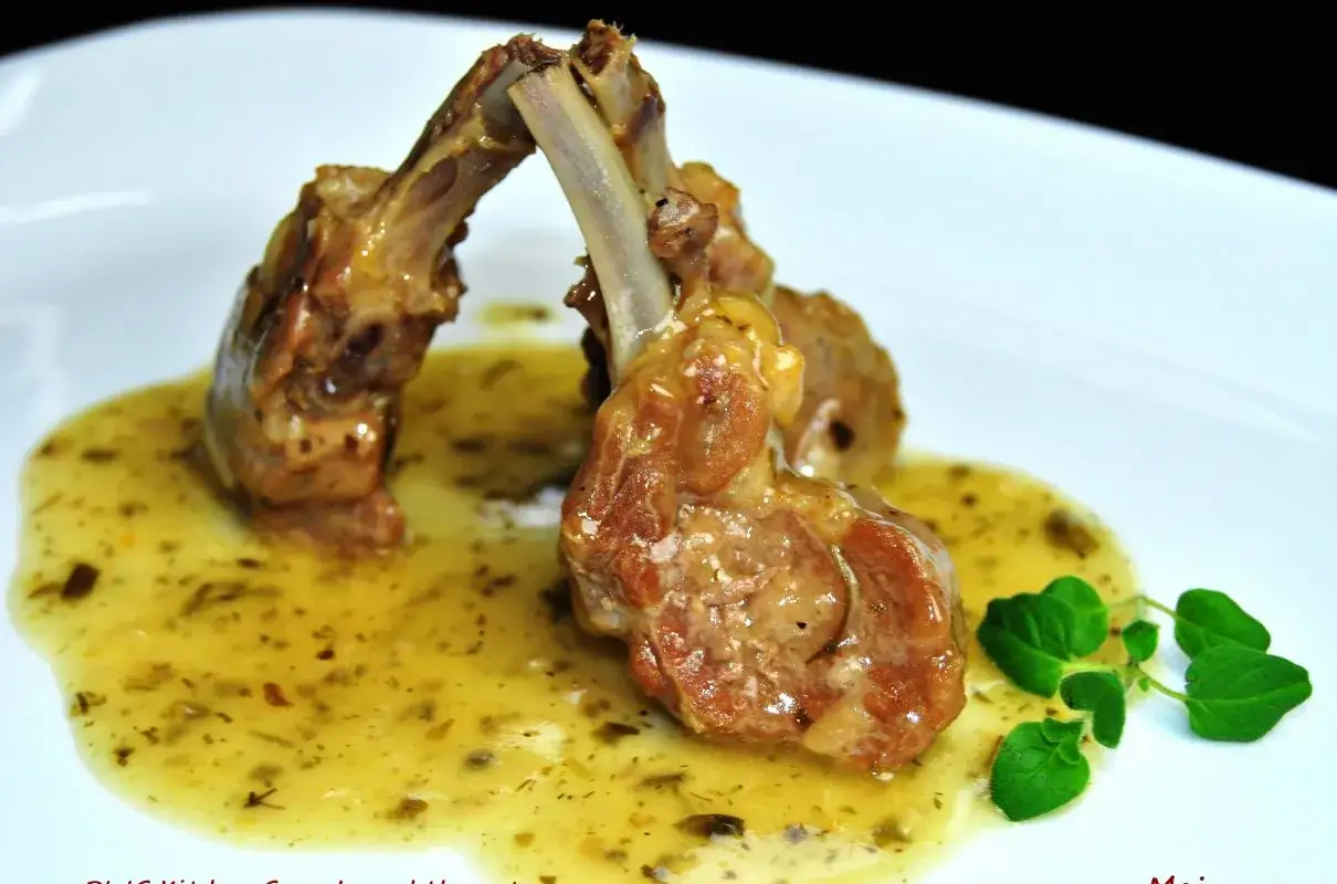 Zdjęcie Jaki sos do jagnięciny? Odkryj najlepsze smaki i połączenia