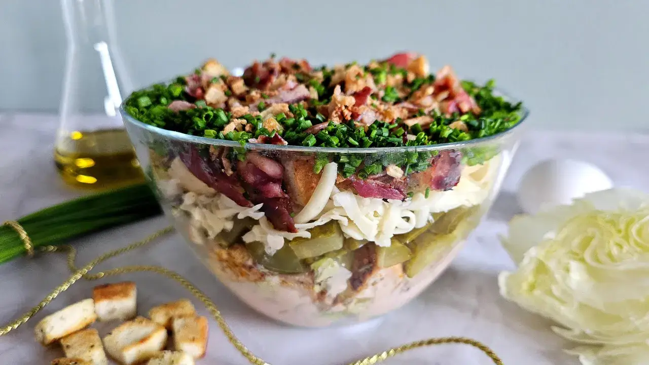 Zdjęcie Jak zrobić szybką sałatkę - proste przepisy na zdrowe danie w 10 minut