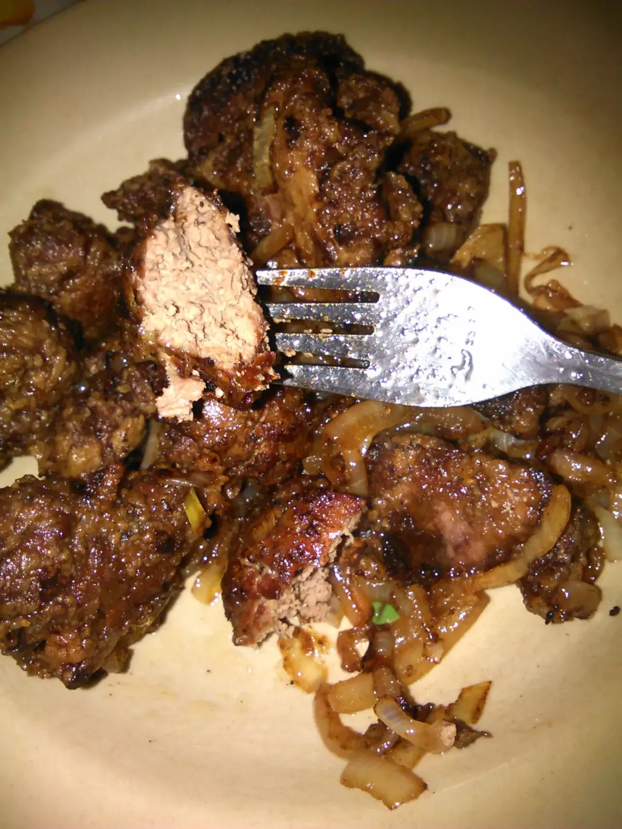 Zdjęcie Jak zrobić wątróbkę drobiową – prosty przepis na smaczne danie