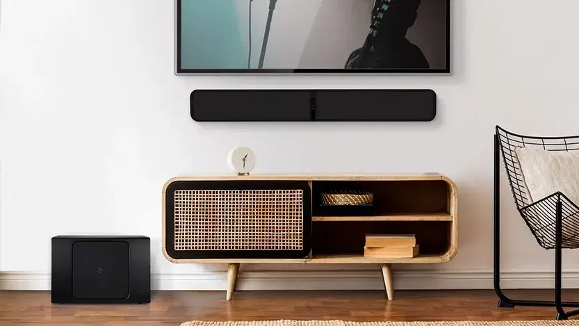 Zdjęcie Jak podłączyć soundbar do telewizora kablem optycznym bez problemów