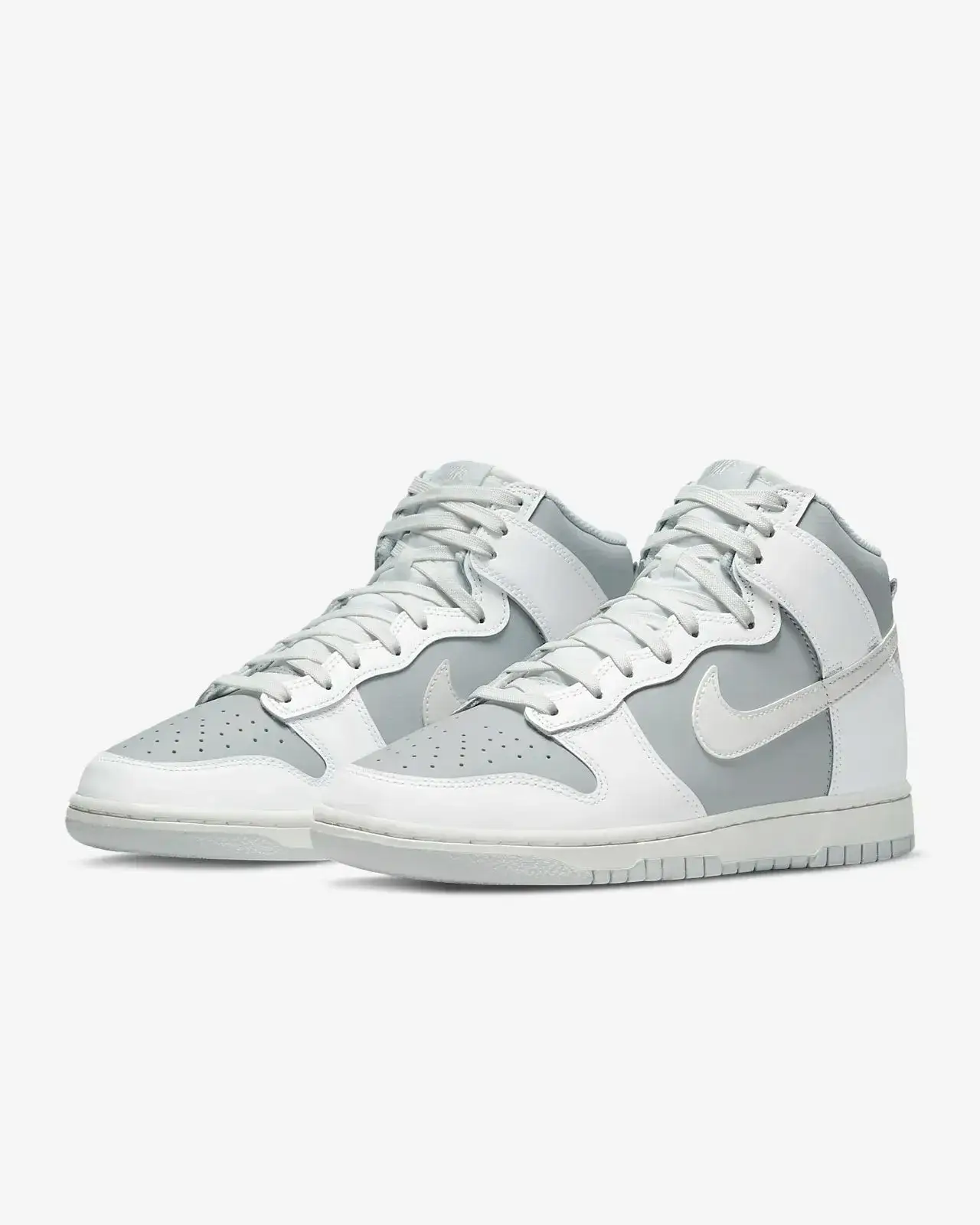 Zdjęcie Nike Dunk High Retro White Pure Platinum - szczegóły, ceny i opinie