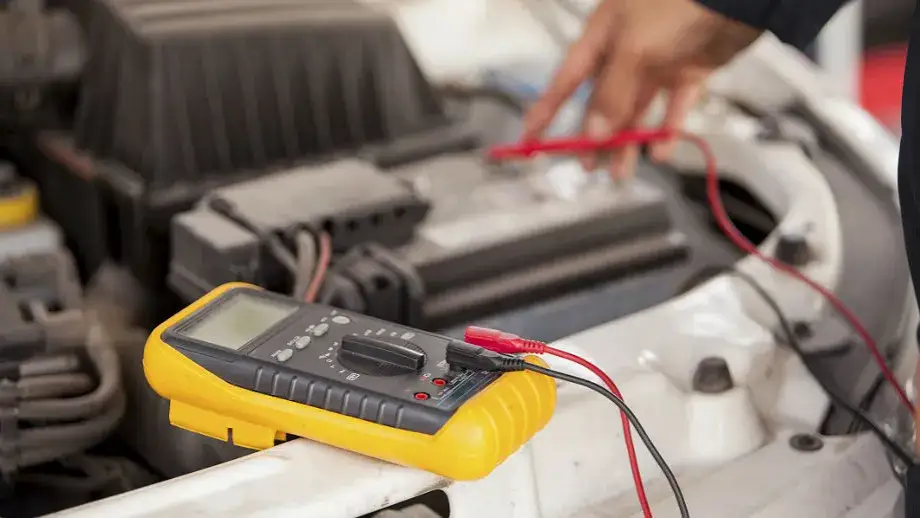 Zdjęcie Multimetr cyfrowy jak mierzyć: proste kroki do dokładnych pomiarów