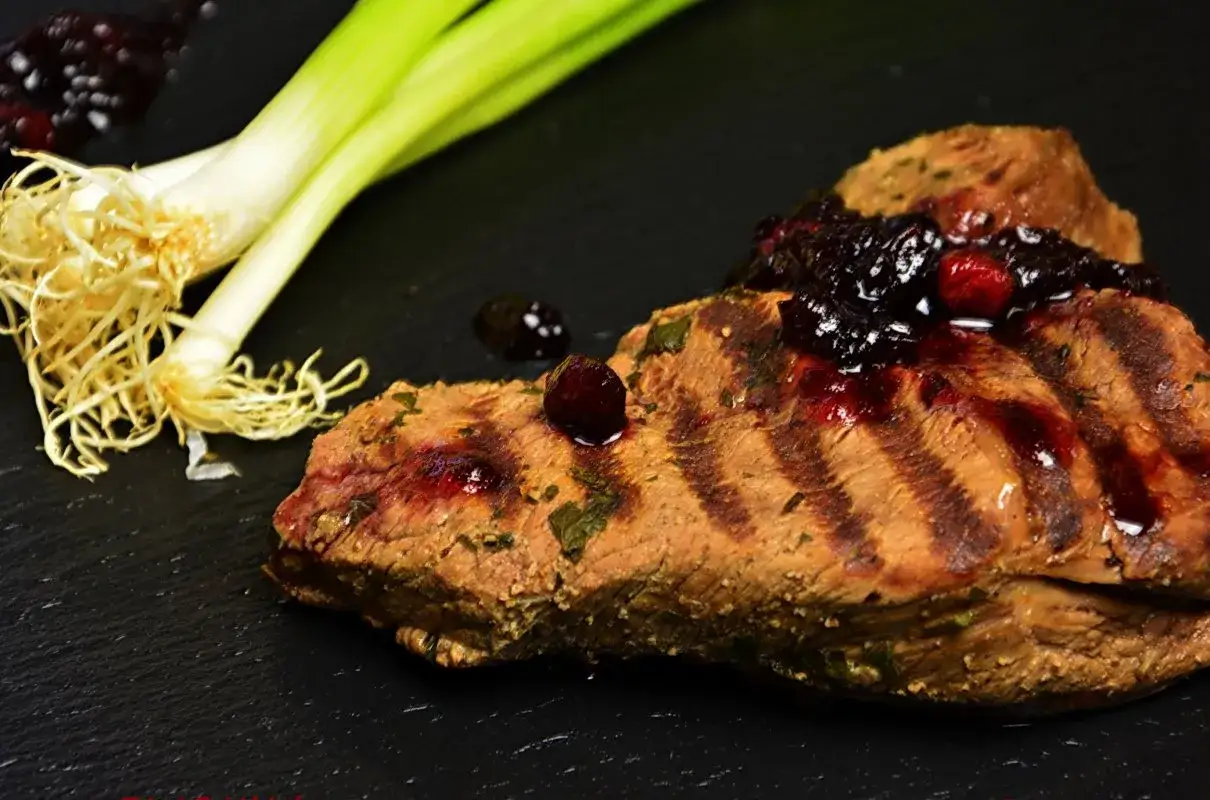 Zdjęcie Wołowina krzyżowa: Mistrzowskie sposoby na pyszne i soczyste danie mięsne