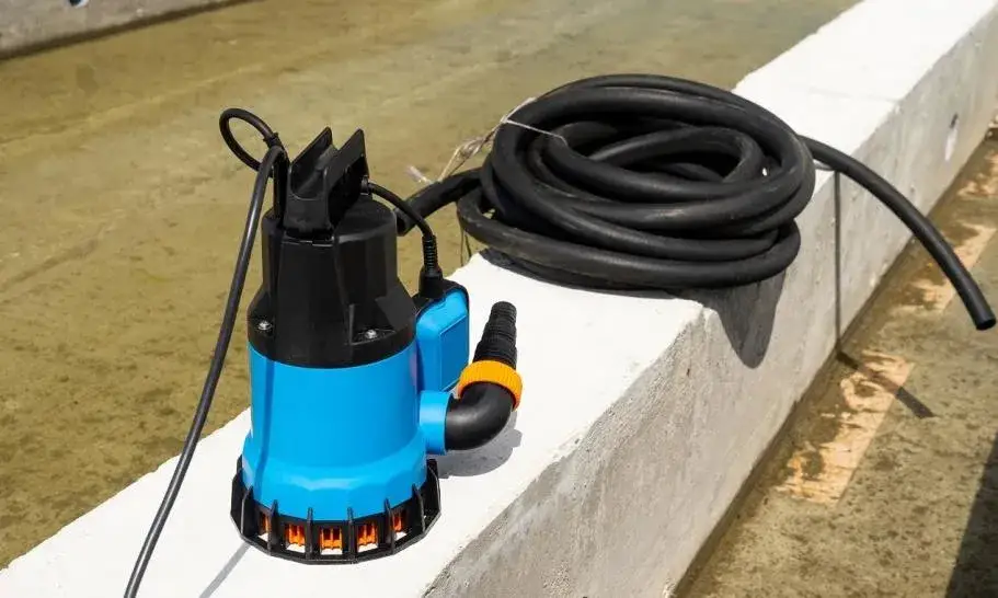 Zdjęcie Co warto wiedzieć o zastosowaniach pływaków do pomp zanurzeniowych