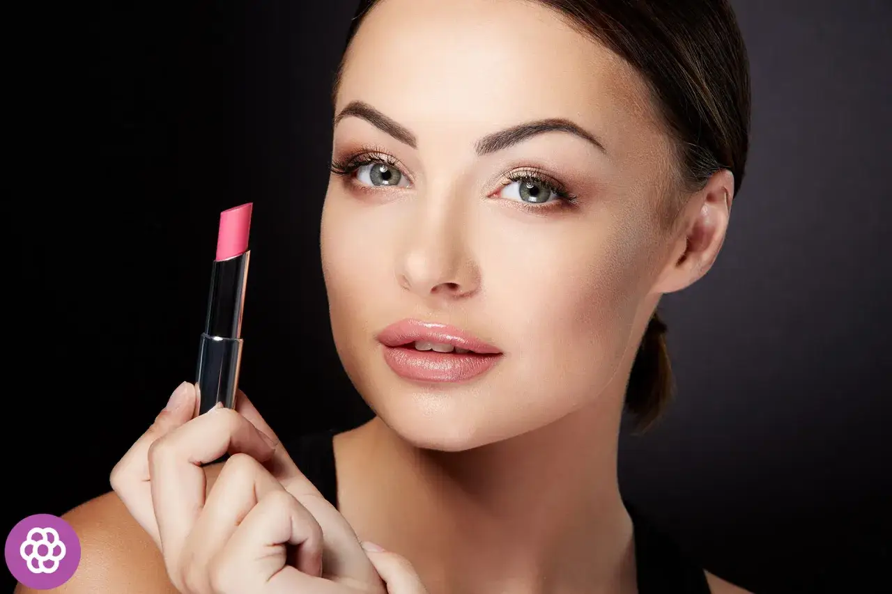 Zdjęcie Jaki kolor szminki najlepiej podkreśli Twój typ urody?