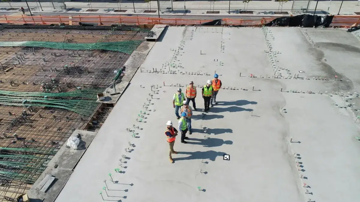 Zdjęcie Ile kosztuje tona betonu? Sprawdź aktualne ceny i oszczędź na budowie!