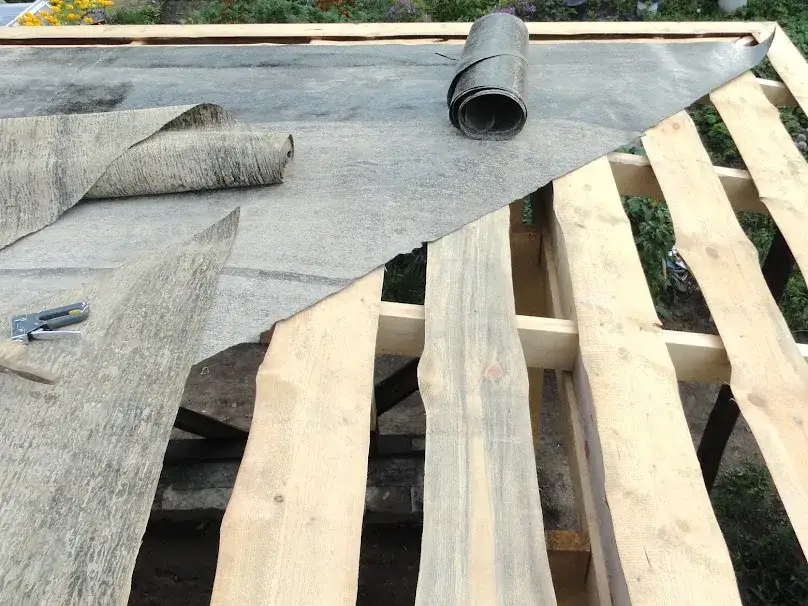 Zdjęcie Jaka papa na balkon zapewni najlepszą ochronę przed wilgocią?