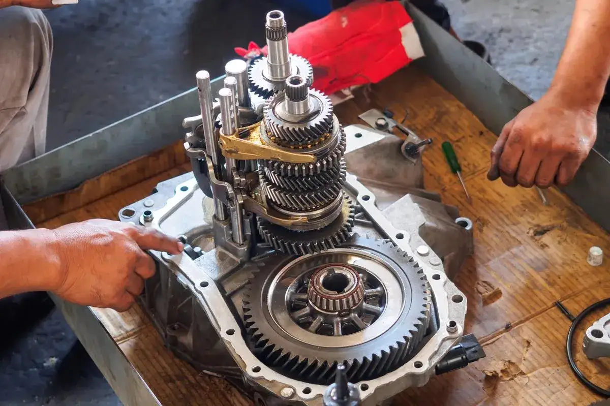 Zdjęcie Luz półosi w skrzyni biegów objawy, które mogą kosztować cię majątek