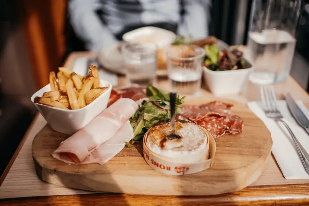 Zdjęcie Co zjeść w Paryżu? Najlepsze francuskie dania, które musisz spróbować