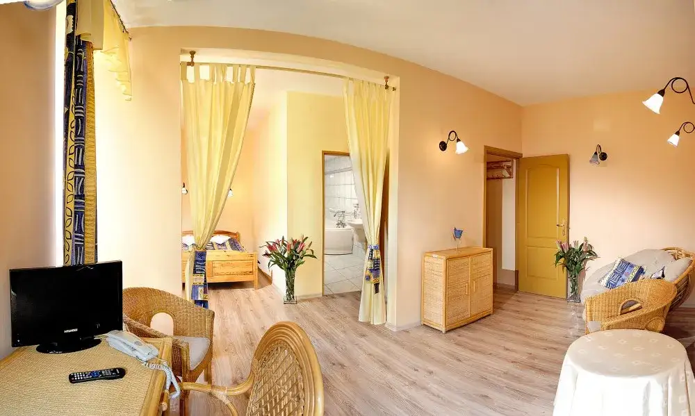 Zdjęcie Sanatorium Jan Kazimierz Duszniki-Zdrój NFZ – skuteczne leczenie i rehabilitacja