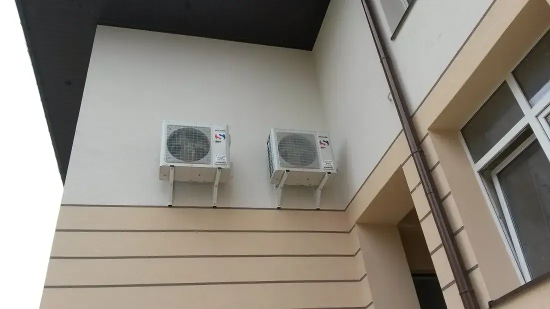 Zdjęcie Montaż klimatyzacji w Przemyślu: Najlepsze firmy i usługi