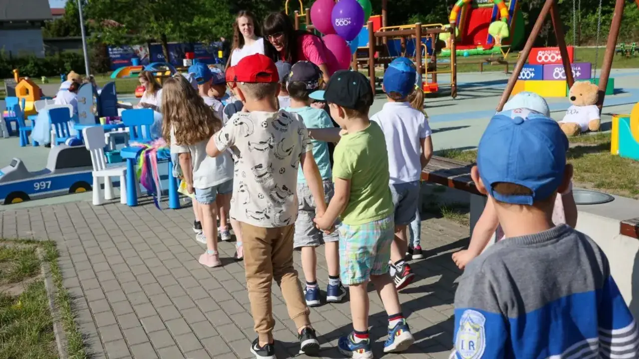 Zdjęcie Czy na urlopie rodzicielskim można posłać dziecko do żłobka? Sprawdź zasady