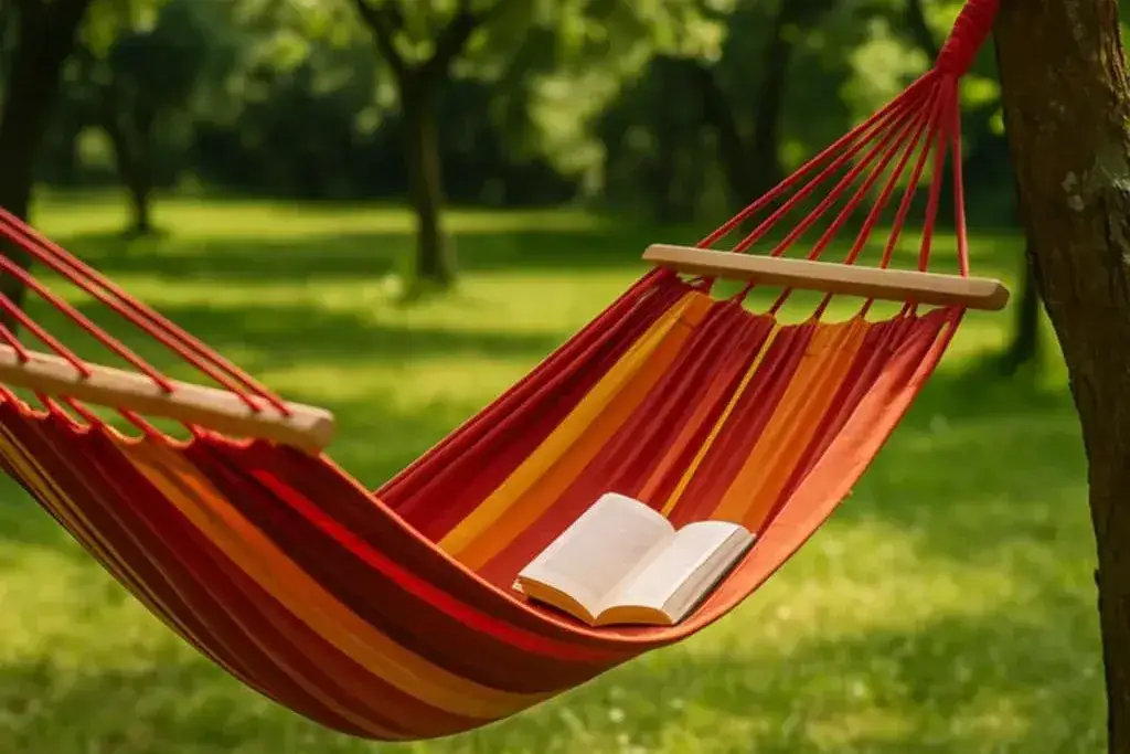 Zdjęcie Jak zawiesić huśtawkę między drzewami bezpiecznie i skutecznie