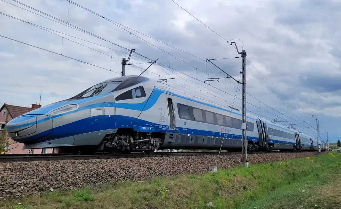 Zdjęcie Pendolino Kraków Gdańsk ile jedzie? Poznaj czas podróży i trasy