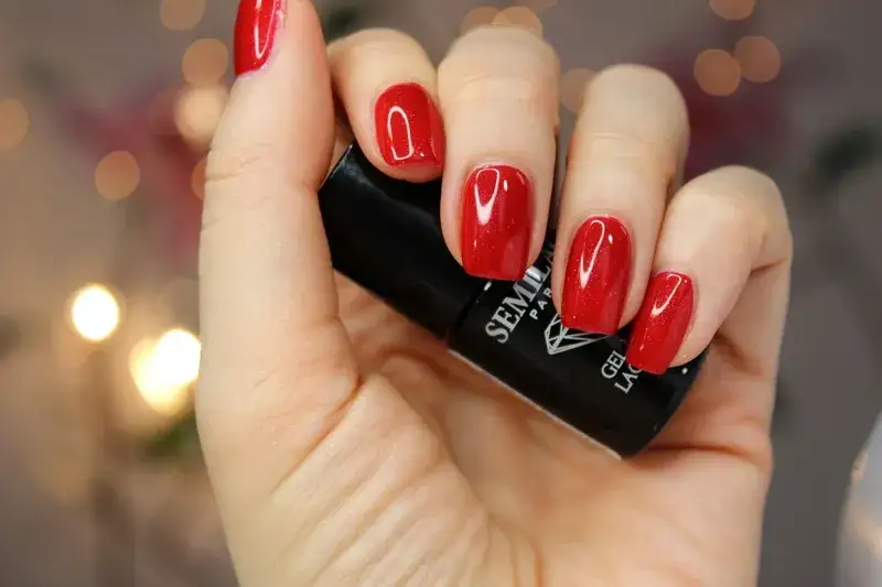 Zdjęcie Jak wykonać manicure hybrydowy Semilac bez błędów i z łatwością