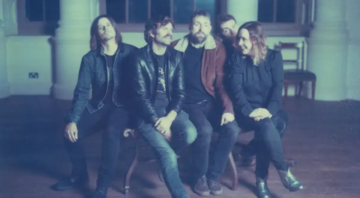 Zdjęcie Jak nowy wokalista wpływa na zespół: proces dołączania