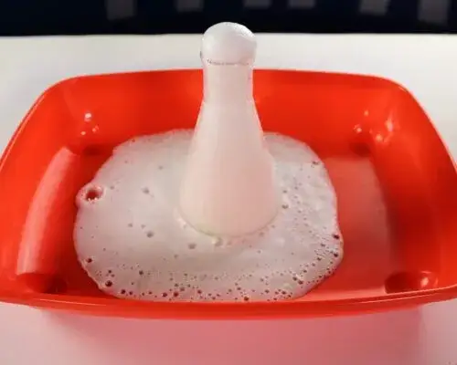 Zdjęcie Domowe eksperymenty z sodą: proste, bezpieczne przepisy dla dzieci