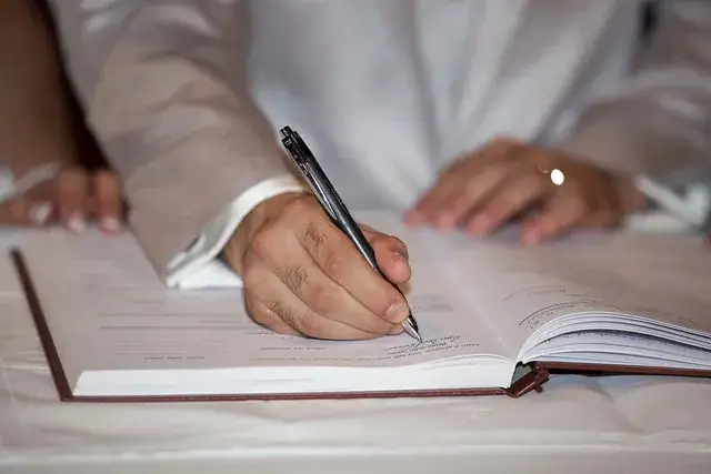 Zdjęcie Czy po ślubie cywilnym można iść do spowiedzi? Oto ważne informacje