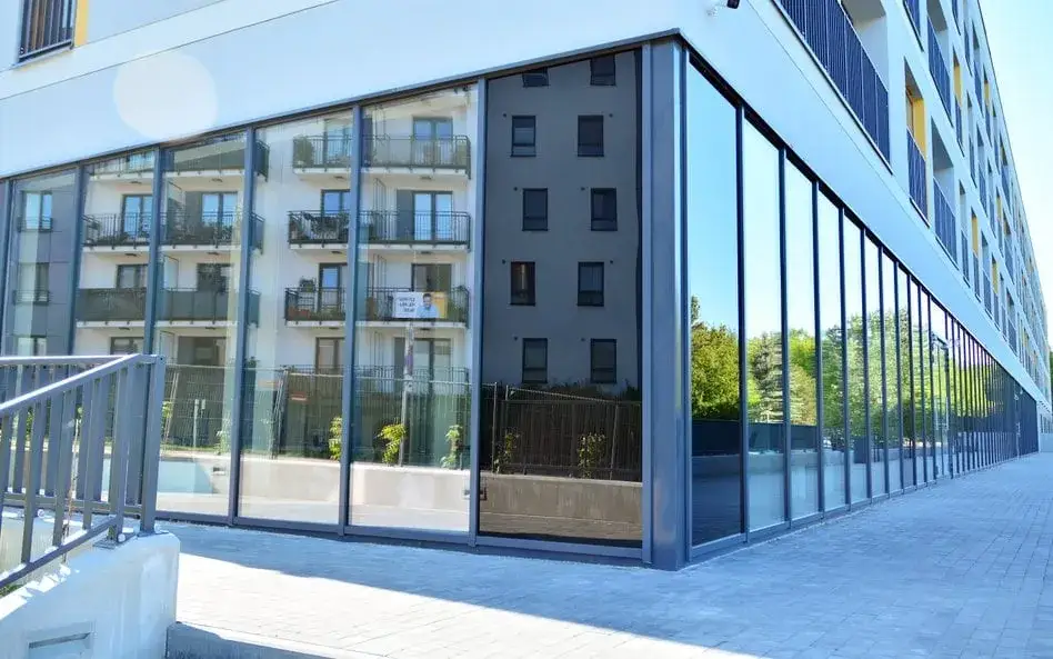 Zdjęcie Czy warto wykupić grunt pod swoim mieszkaniem w bloku? Koszty i korzyści