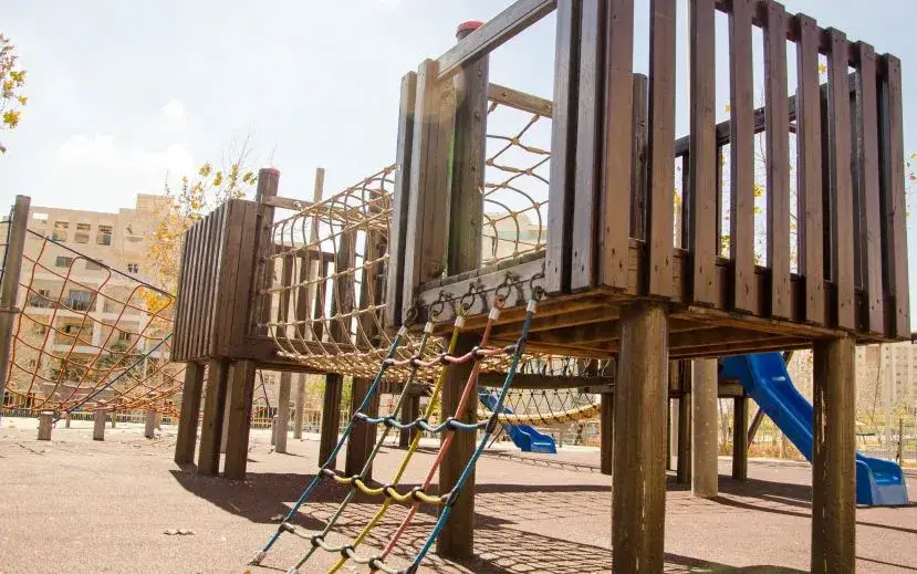 Zdjęcie Jak założyć plac zabaw dla dzieci - bezpieczeństwo i praktyczne porady