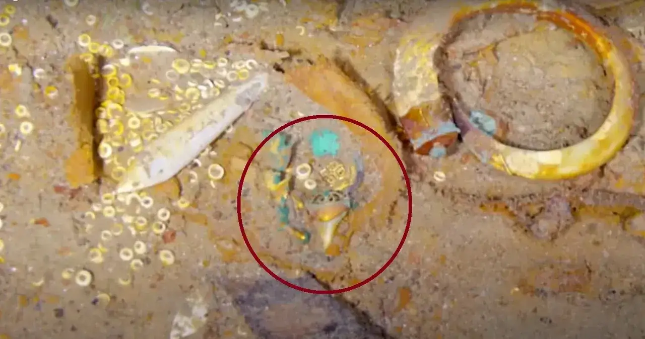 Zdjęcie Czy znaleziono naszyjnik z Titanica? Zaskakujące odkrycia na dnie oceanu