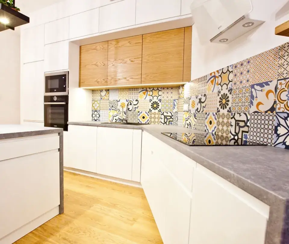 Zdjęcie Jak zaprojektować kuchnię online bez stresu i zbędnych kosztów