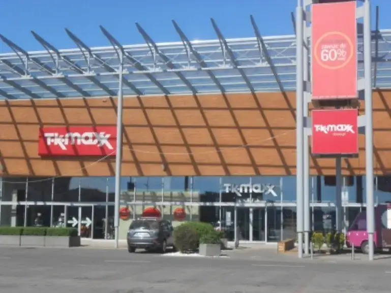 Zdjęcie Gdzie znaleźć TK Maxx w Złotych Tarasach? Mapa i wskazówki dojazdu